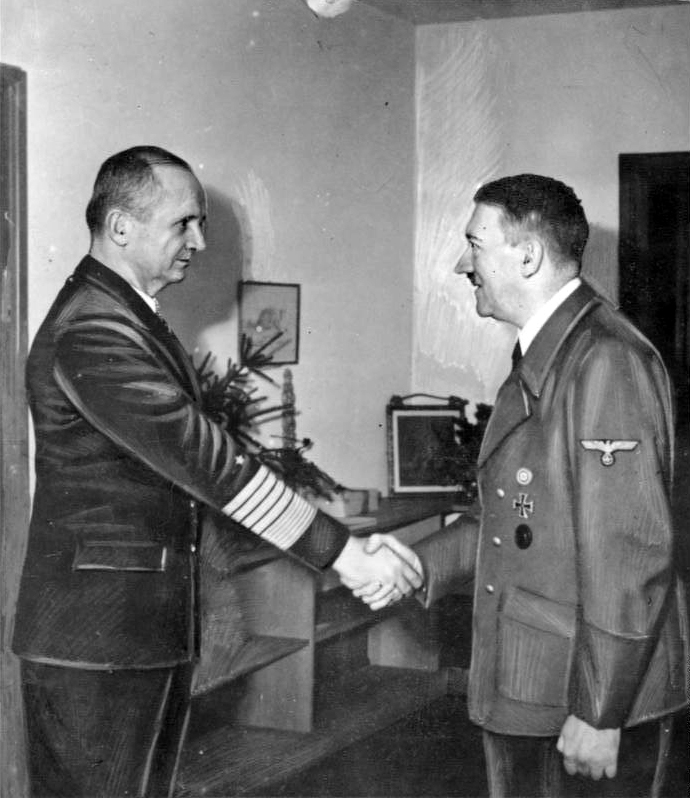 Hitlera bude později hodně mrzet, že více nenaslouchal Karlu Dönitzovi.