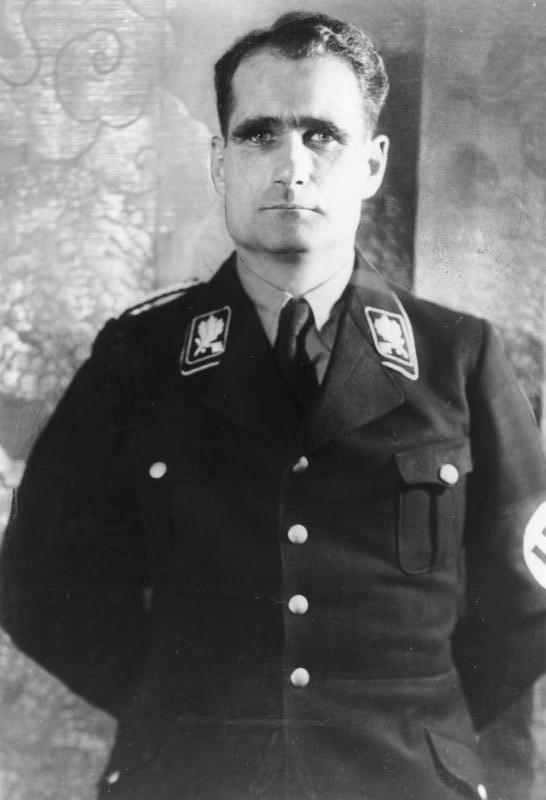 Rudolf Hess nakonec vyvázne s doživotním trestem. FOTO: Bundesarchiv, Bild 183-1987-0313-507 / CC-BY-SA 3.0, CC BY-SA 3.0 DE