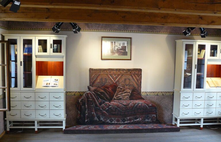 Interiér rodného domu Sigmunda Freuda v Příboru. FOTO: MOs810 / CC BY-SA 3.0 DEED