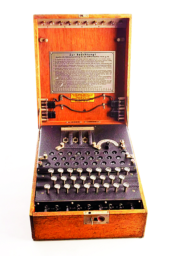 Má se za to, že tím zkrátili dobu trvání druhé světové války o tři roky, a zachránili tak miliony životů.