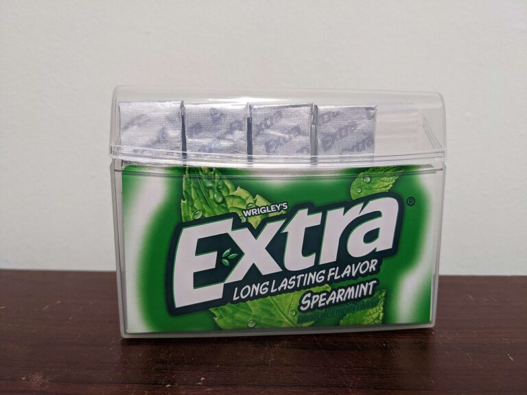 První jsou žvýkačky Wrigley's.