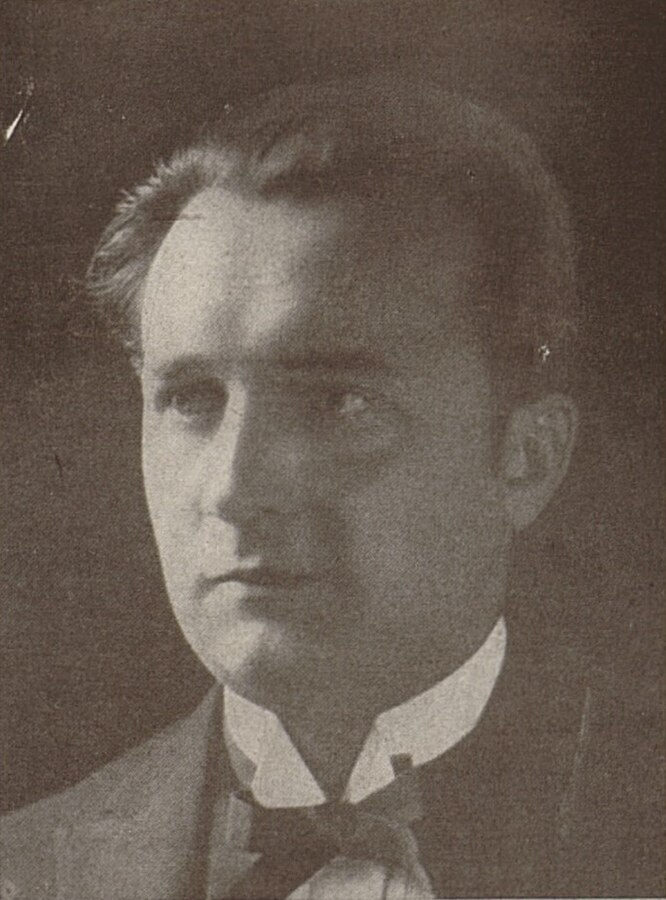 F. Smolík roku 1927
