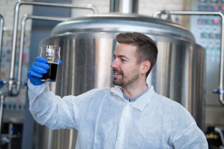 Pasterizace se stala základem moderního potravinářství. Nápoje se už nekazí. Foto: Freepik