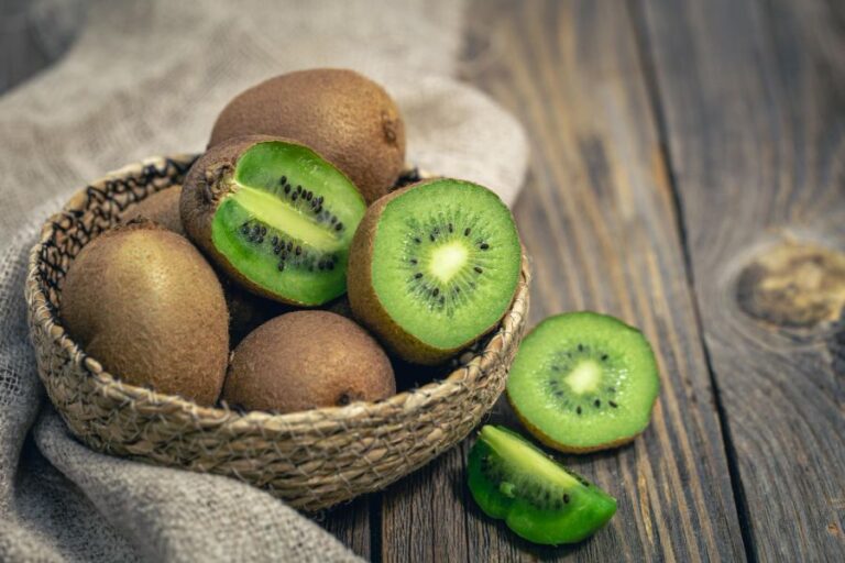 Kiwi v pomyslném žebříčku obsazuje druhou příčku. Foto: Magnific