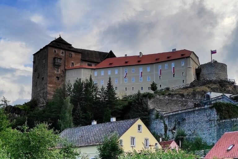 Klenot byl ukrytý pod podlahou v zámku v Bečově nad Teplou. Foto: Jana Sekyrová/Creative Commons/CC BY-SA 4.0