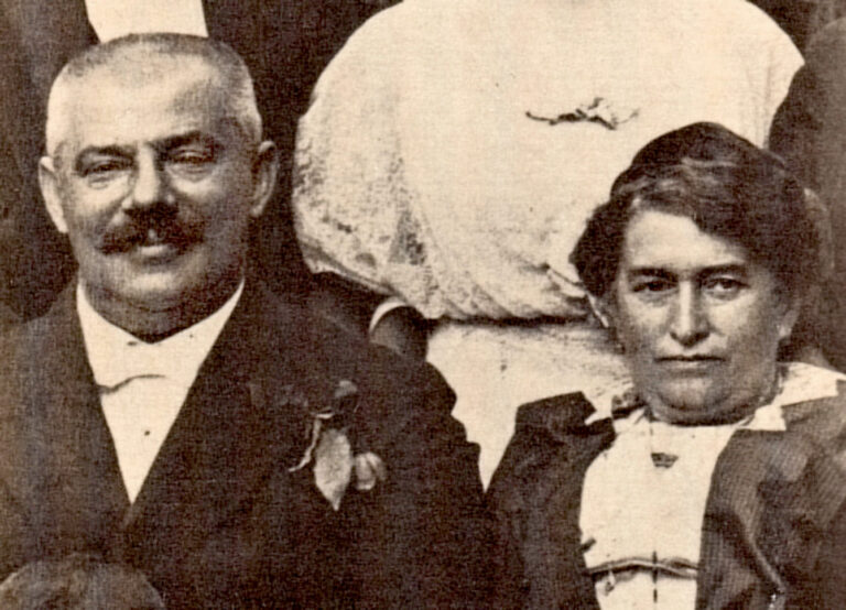 Rodiče Hermann Kafka (1852–1931) a Julie (1856–1934)