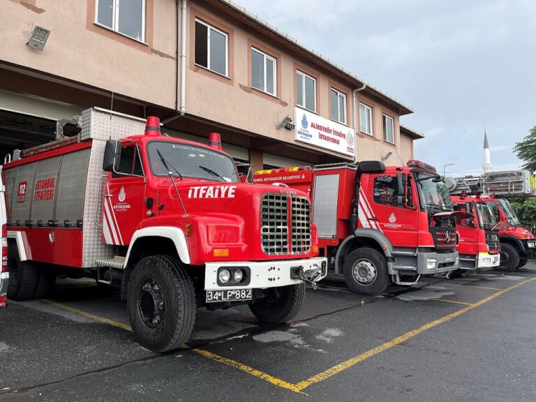 Moderní hasičská stanice v Istanbulu
