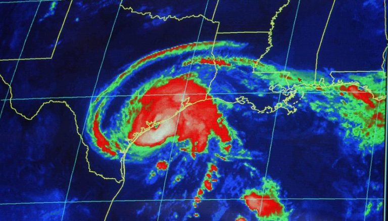 Radar je pomocníkem při předpovědi počasí či sledování hurikánů.