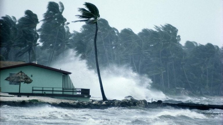 Množství hurikánů se dle NASA proti dřívějšku zvyšuje.