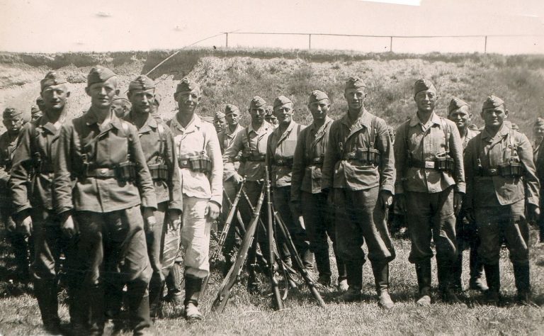 Němečtí vojáci ve Finsku.