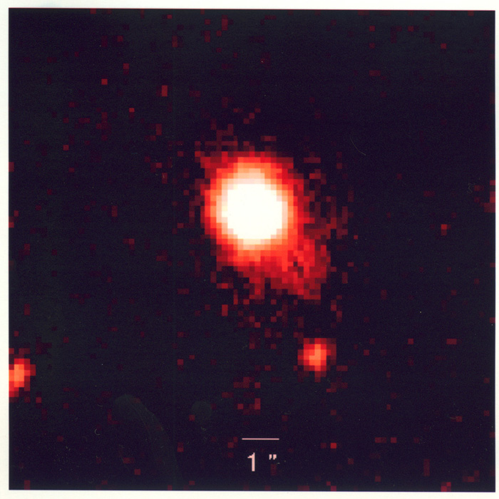 Kvasar v infračerveném spektru.