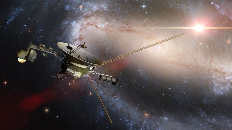 I 40 let po svém vypuštění oba Voyagery stále komunikují se Zemí.