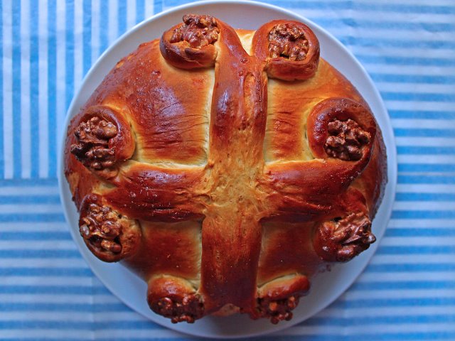 Tzv. Boží chléb je typickým řeckým jídlem.