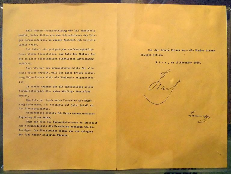 Dokument, který poslední rakousko-uherský císař podepsal 11. listopadu 1918.