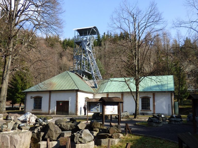 Hornické muzeum v Banské Štiavnici. Němci si mysleli, že měli hornickou školu dříve, ale mýlí se. Slovenské hornické město jim vyfouklo prvenství.