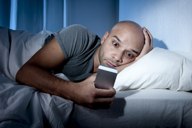 Únava není spouštěčem spánku. Extrémní únava může naopak způsobit problémy se spánkem.