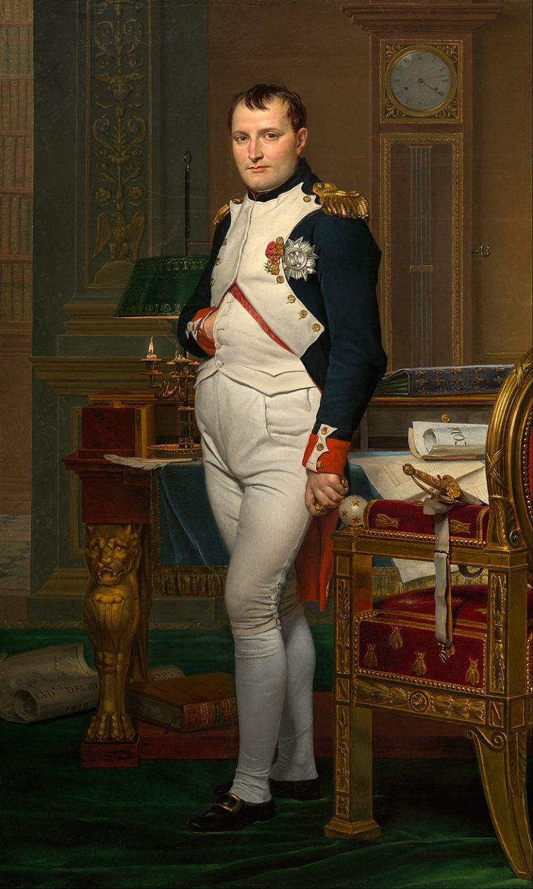 I velký vojevůdce Napoleon I. Bonaparte potřebuje před důležitou bitvy ztišit hru nervů.