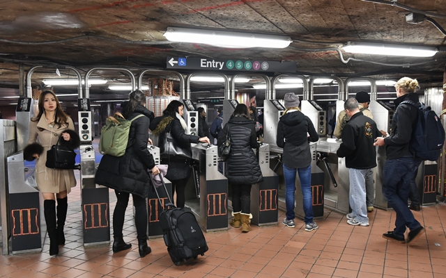 Pasažéři v newyorském metru načerno jezdit nemohou.