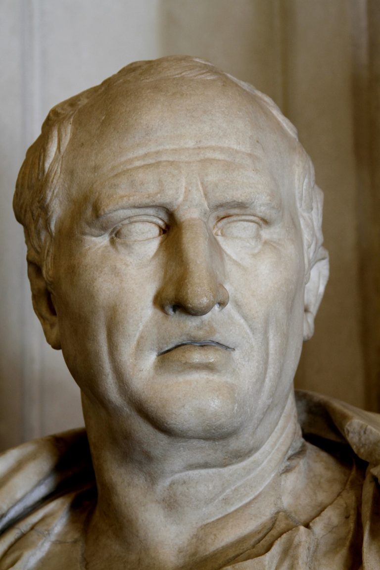 Každému v Římě je jasné, že Ciceronův zákon o úplatcích je namířen právě proti Catilinovi.