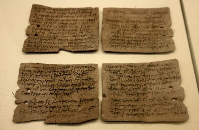 Archeologové našli na dřevěných tabulkách dopisy pojednávající o životě Římanů.