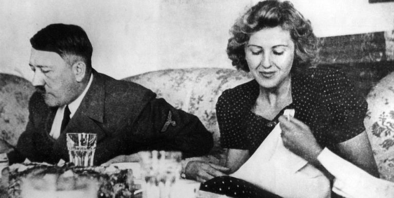 Eva Braunová se krátce před smrtí dočkala – stala se paní Hitlerovou.