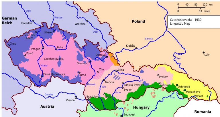 Československá jazyková mapa z roku 1930. Růžově jsou znázorněny česky mluvící oblasti, světle růžově slovensky. Modrá barva značí německá jazyková území, oranžová polská, žlutá ukrajinská a zelená maďarská.
