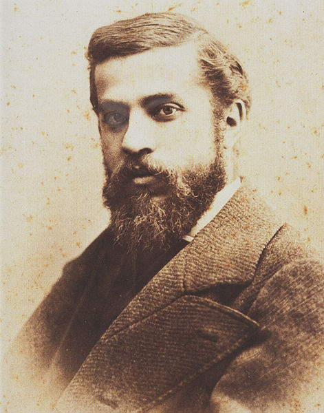 Španělský architekt Antonio Gaudí čelí závažnému obvinění, že si přivlastňuje díla svých asistentů.