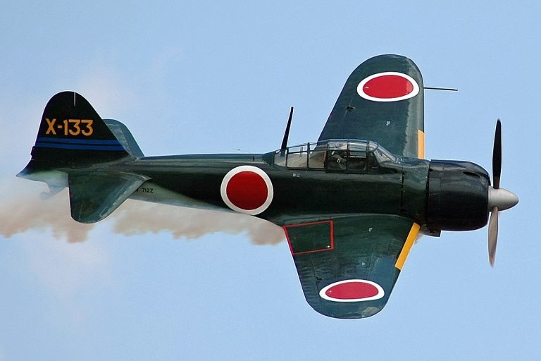 Japonský letoun Mitsubishi A6M Zero.