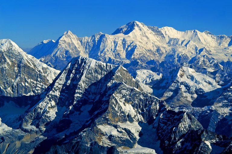 Himálaj vznikl tlakem indické desky na euroasijskou.