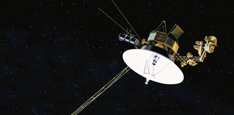 O zvážení navštívených planet se pokoušely i sondy Voyager.