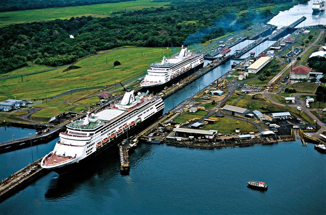 [Obrázek: Panama-Canal.jpg]