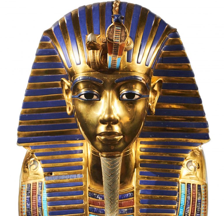 V Egyptě si mysleli, že zlato pochází ze Slunce.