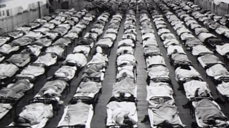 Španělská chřipka, řádící v letech 1918-1920 si vybrala velké množství obětí.