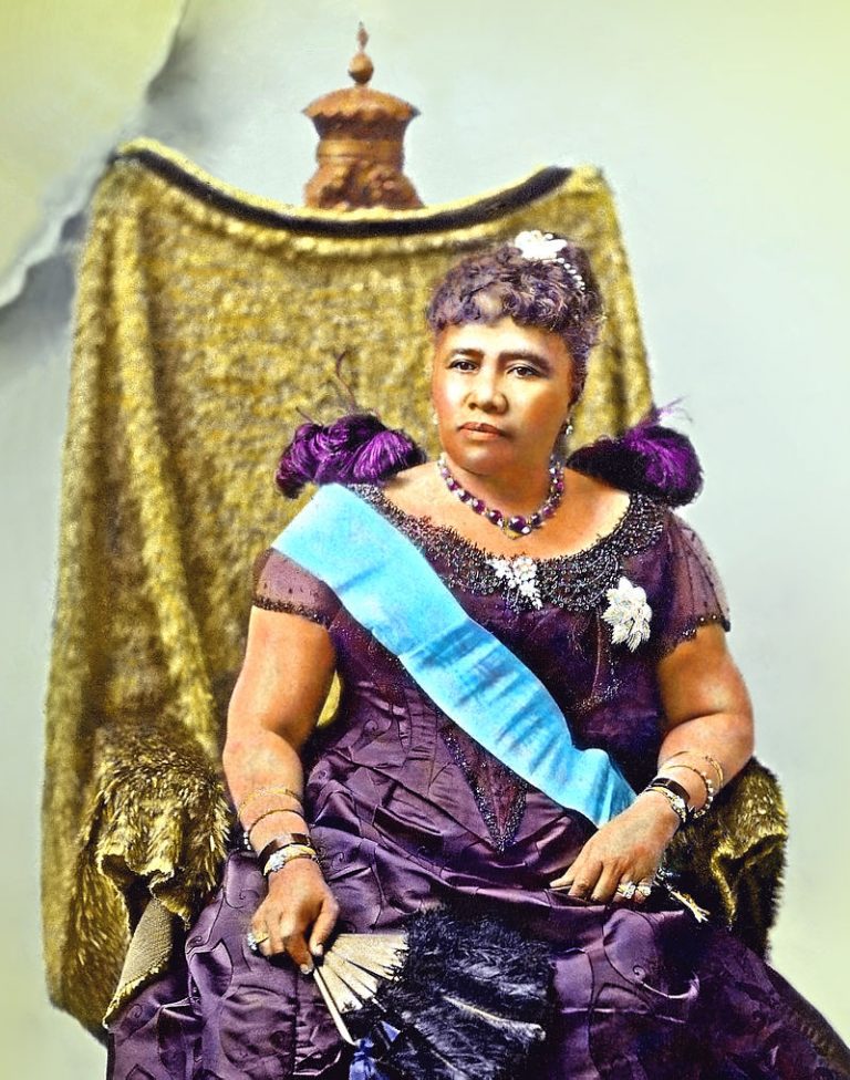 Královna Liliuokalani je obviněna z účasti na vzpouře a trest ji nemine.