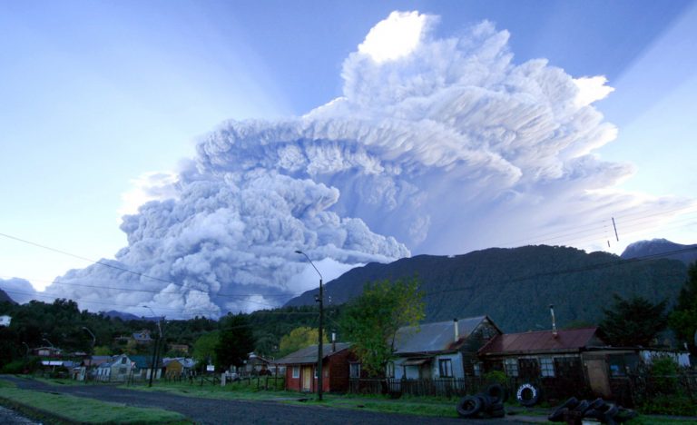 Sopka vybuchla v roce 2008.
