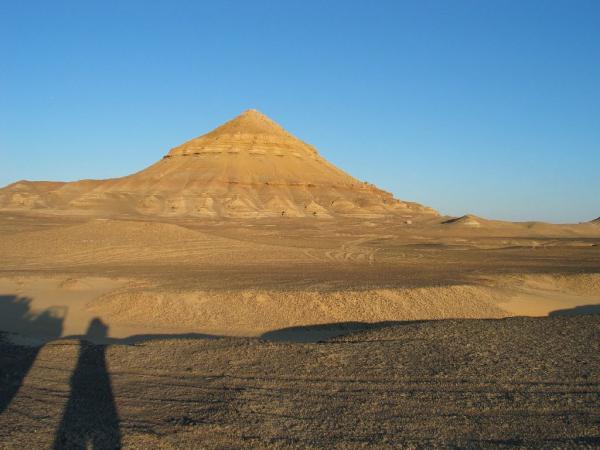 Nic než nekonečný písek. Přesto archeologové kolem Tell el-Maskhúta pátrali.