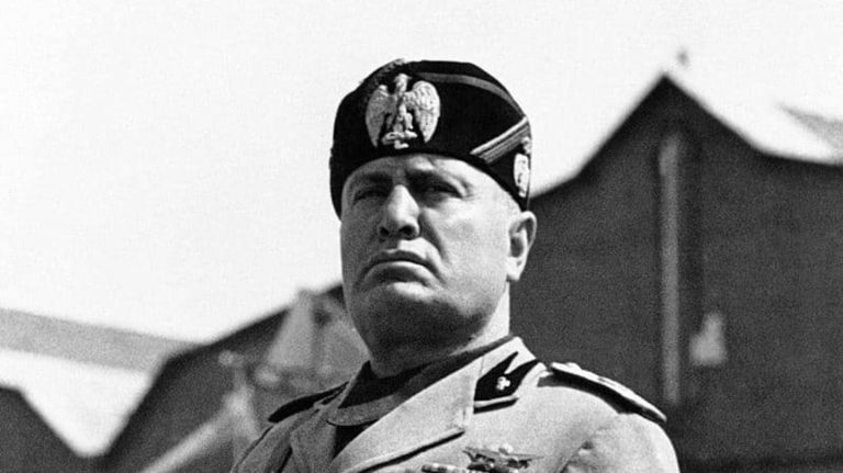 Mussolini založil první fašistickou stranu.