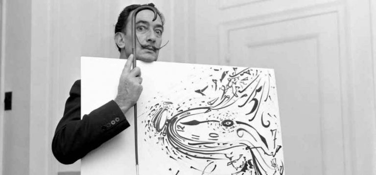 Pochopit Dalího povahu je často složitější, než porozumět jeho obrazům.