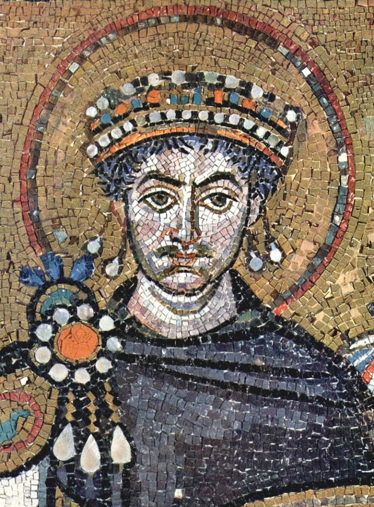 Císař Justinián I. nechce vyjednávat. Jeho manželka mu v mnohém poradí.