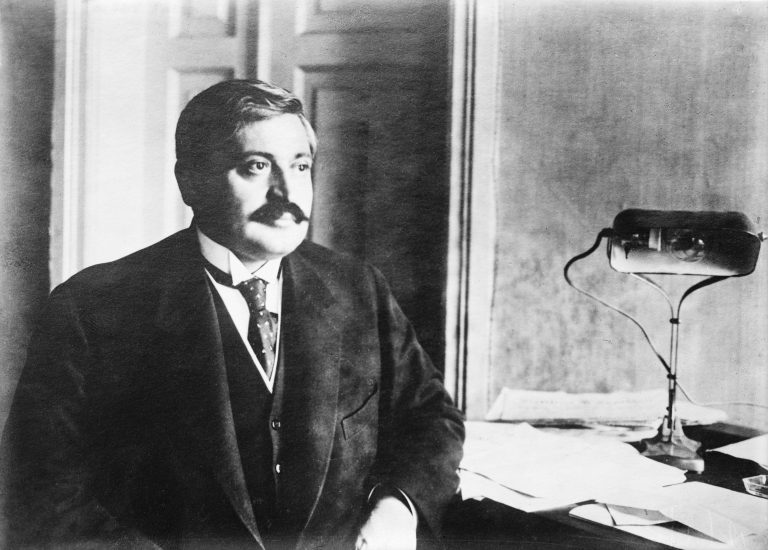 Talat Pasha, někdejší ministr vnitra a strůjce hrůzné genocidy