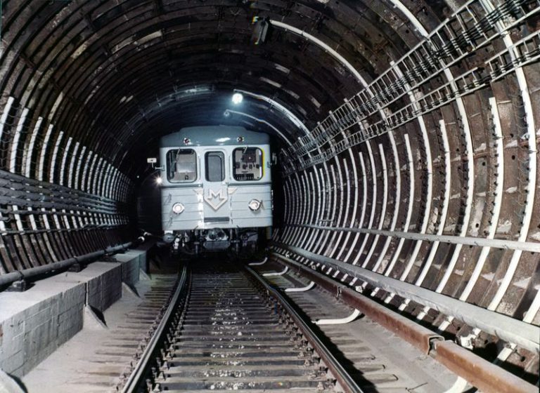 Pražské metro se začalo budovat už v roce 1937.
