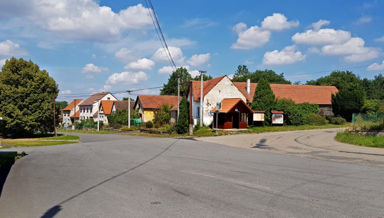 Malebná obec Vracovice na Benešovsku má dnes jen něco kolem 400 obyvatel.