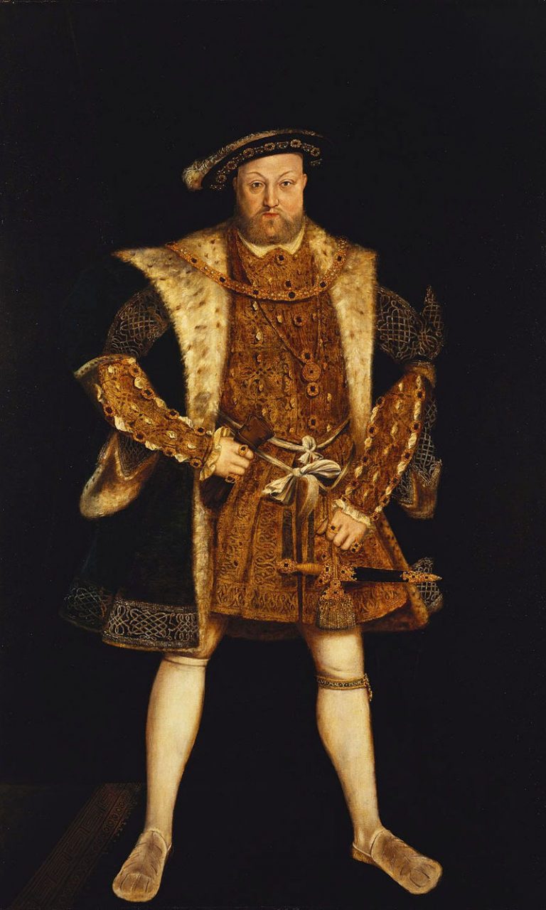 Jindřich VIII. si na svém mužném nástroji velice zakládá a pod šaty si ho nechává rafinovaně vycpat.