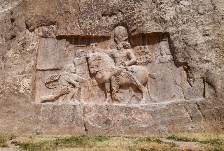 Perský velkokrál Šápúr I. proslul jako dobyvatel, ale též stavitel.