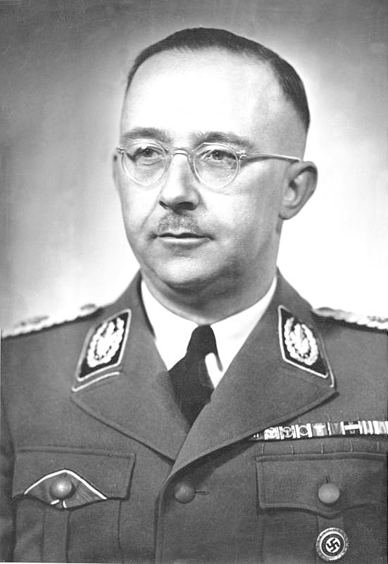 Heinrich Himmler zatouží poznat autora okultního spisu.