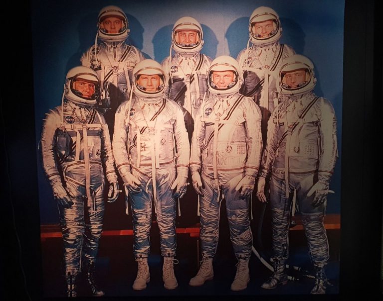 Mercury Seven byla skupina sedmi astronautů vybraných k letu kosmické lodi projektu Mercury. Jednalo se o Johna Glenna, Scotta Carpentera, Gordona Coopera, Guse Grissoma, Alana Sheparda, Deka Slaytona a Wallyho Schirra.
