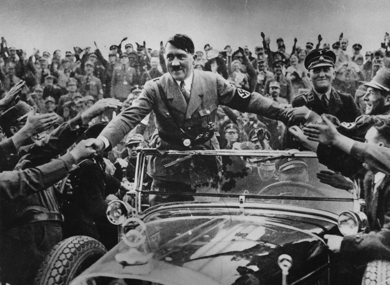 Krize pomohla Hitlerovi k moci.