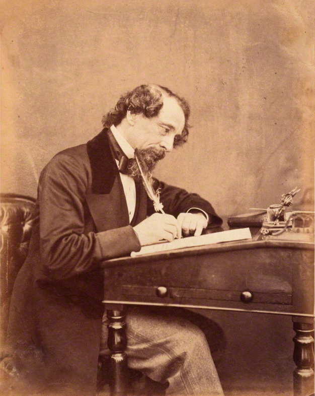 Dickens pracuje na jednom ze svých románů.