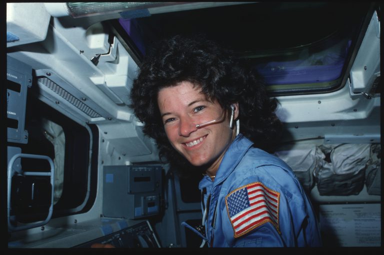 Sally Rideová byla první Američankou ve vesmíru.