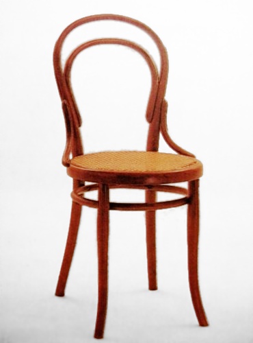 Židle Thonetky tvoří jednoduchý a elegantní design, který nezklame.